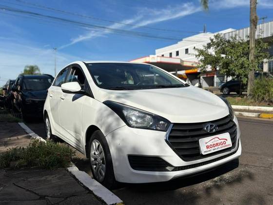 HYUNDAI HB20 1.0 5 ANOS 12V FLEX 4P MANUAL HYUNDAI HB20 1.0 5 ANOS 12V FLEX 4P MANUAL